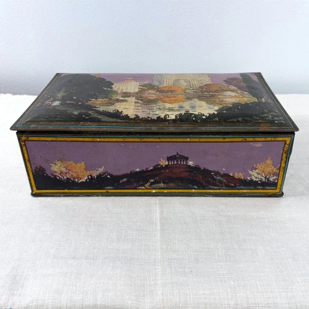 Vintage Mrs. Snyders Candy Tin Palace of Fine Arts San Francisco Canco Chicago